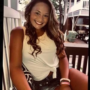 Meet your Posher, Mackenzi